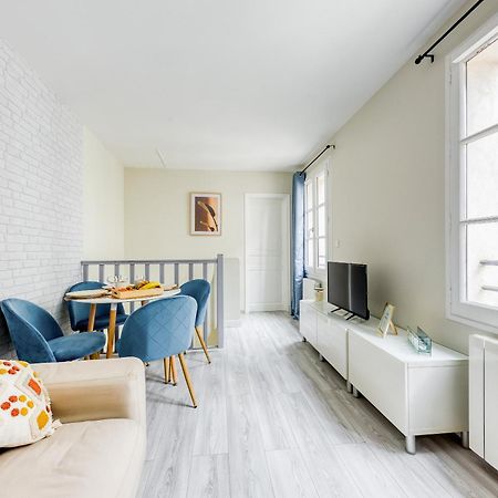 Le Duplex Du Cocon De Versailles Exterior photo
